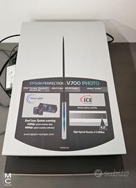 Epson V700 Perfection photo