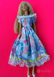 Vestito per Barbie anni 90 - Collezionismo In vendita a Verona