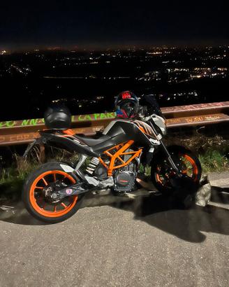 Ktm duke 390