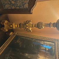 COPPIA DI CANDELABRI ANTICHI IN LEGNO DORATO