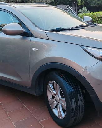 KIA SPORTAGE SUV