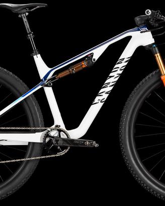 CANYON LUX CF SLX 9.0 WORLD CUP TEAM TG. L