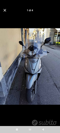 Kymco people 300 gti