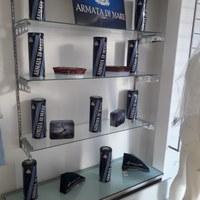 Arredamento componibile per negozio