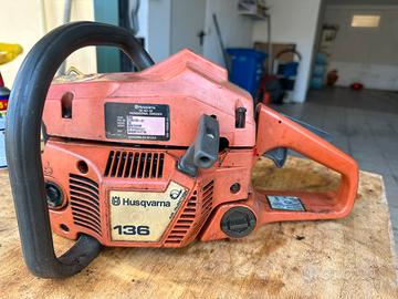 Husqvarna 136