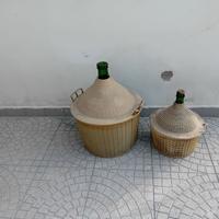 2 DAMIGIANE VINTAGE 54 E 15 LITRI USATE