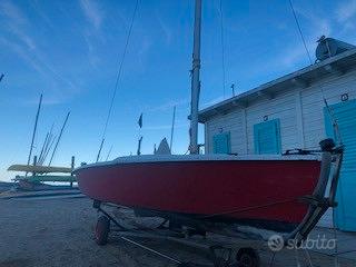 Barca a vela deriva tridente 16 diavolorosso