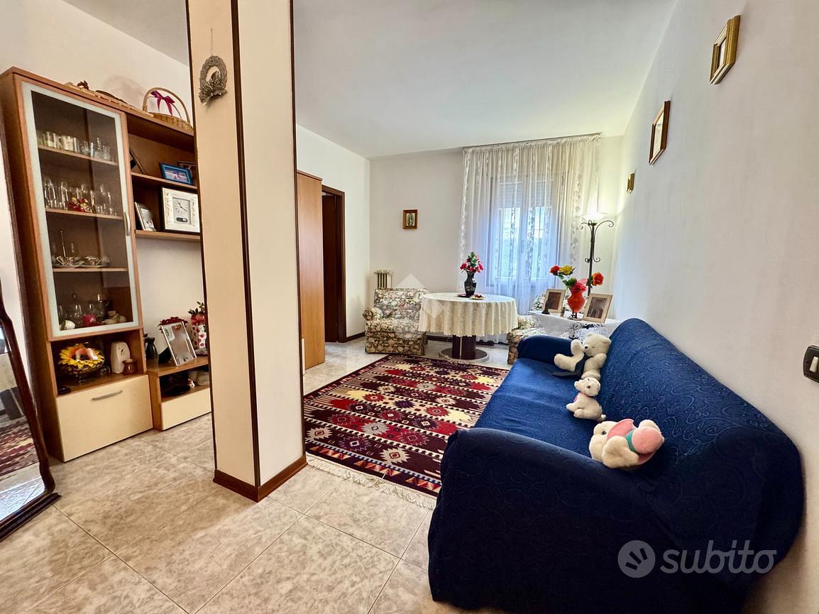 4 LOCALI A PADOVA - Vista 3