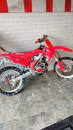 CRFr 250 4t