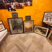 Quadri di varie misure e tipologia