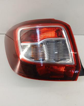 Fanale post sx DACIA SANDERO/STEPWAY II '13