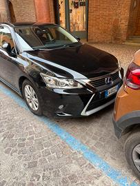 Lexus CT200h Hybrid Luxury 2014