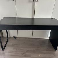 Scrivania ikea
