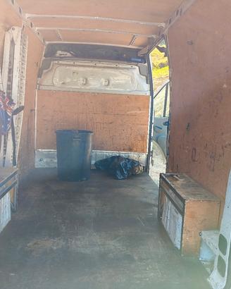 furgone Renault master dci120