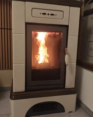 Stufa a pellet piazzetta,prezzo trattabile