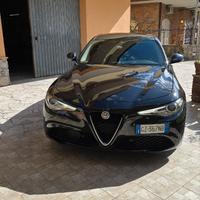 Alfa romeo giulia my20 160cv super