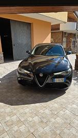 Alfa romeo giulia my20 160cv super