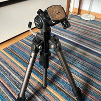 Treppiede professionale in alluminio Velbon