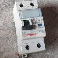 MERLIN GERIN componenti per cabina elettrica 