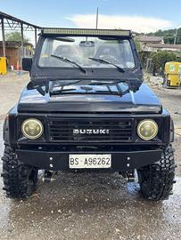 Suzuki samurai