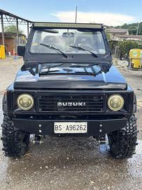 Suzuki samurai