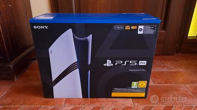 PlayStation 5 pro  nuova mai aperta