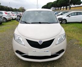 LANCIA Ypsilon 1.2 69 CV 5 porte Gold