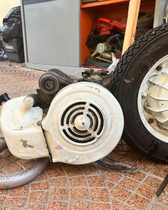 motore lambretta+ componenti nuovi