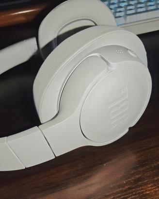 JBL tube 770nc 
