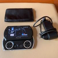 Sony PlayStation Portatile, PSP Go