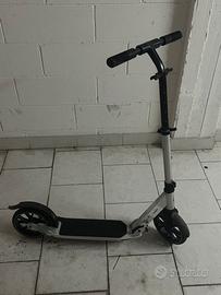 Monopattino oxelo 9-14 anni