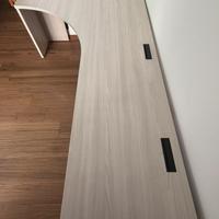 Scrivania angolare da studio