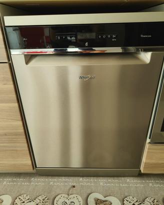 lavastoviglie Whirlpool 6sens