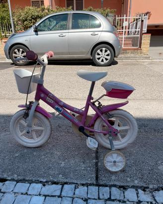 Bicicletta con rotelle