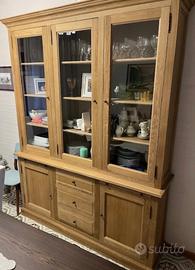 Vetrina in quercia Flamant