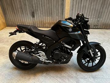 YAHAMA MT 125 ABS