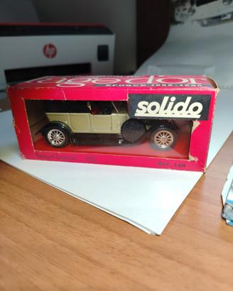 automodello solido