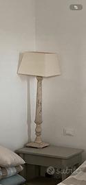 Lampada da tavolo