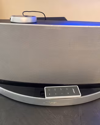 Bose sound dok 10 , potenza 150 watt realbluetooth