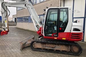 Miniescavatore Takeuchi TB290
