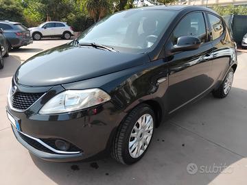 LANCIA YPSLON 1.2 SILVER GARANZIA 12 MESI