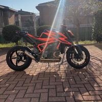 KTM 1290 Super Duke R