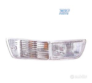 FANALE DESTRO PER TOYOTA RAV-4 97-00