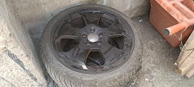 Cerchi in lega 17" originali Audi + Gomme Invernal