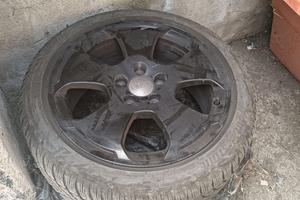 Cerchi in lega 17" originali Audi + Gomme Invernal