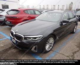 BMW 520d Touring mhev 48V xdrive Luxury auto