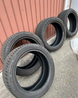 4 pneumatici invernali Barum Polaris 5