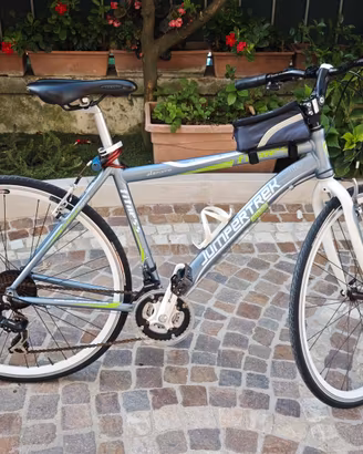 bici ibrida jumbertrek