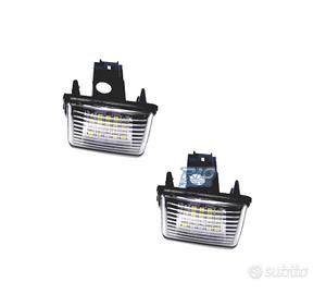 LUCI TARGA A LED CITROEN SAXO 99-02 TIPO 1