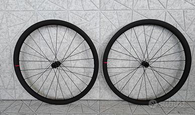 COPPIA RUOTE AEROTEC NAKED THIRTY-FIVE CARBON